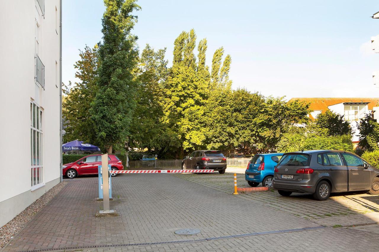 Hotel Kronprinz Greifswald Ngoại thất bức ảnh